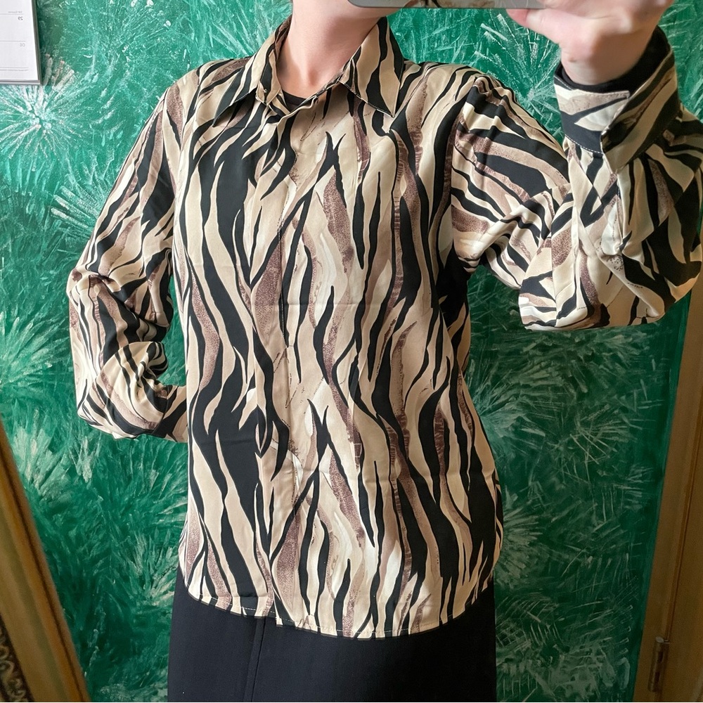 Yves St Claire Vertical Striped Long Sleeve Blouse
